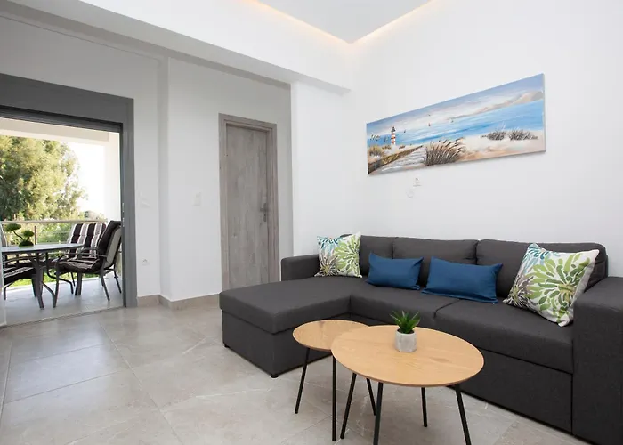 Διαμέρισμα Sol Φαληράκι