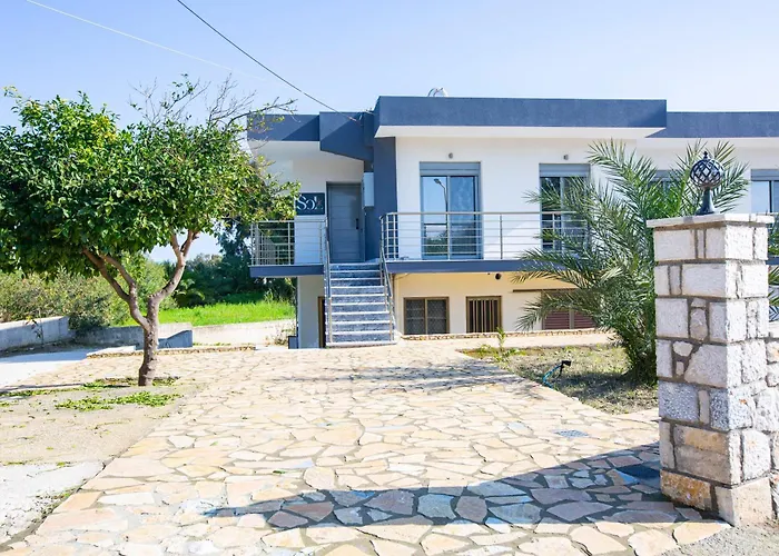 Sol * Φαληράκι